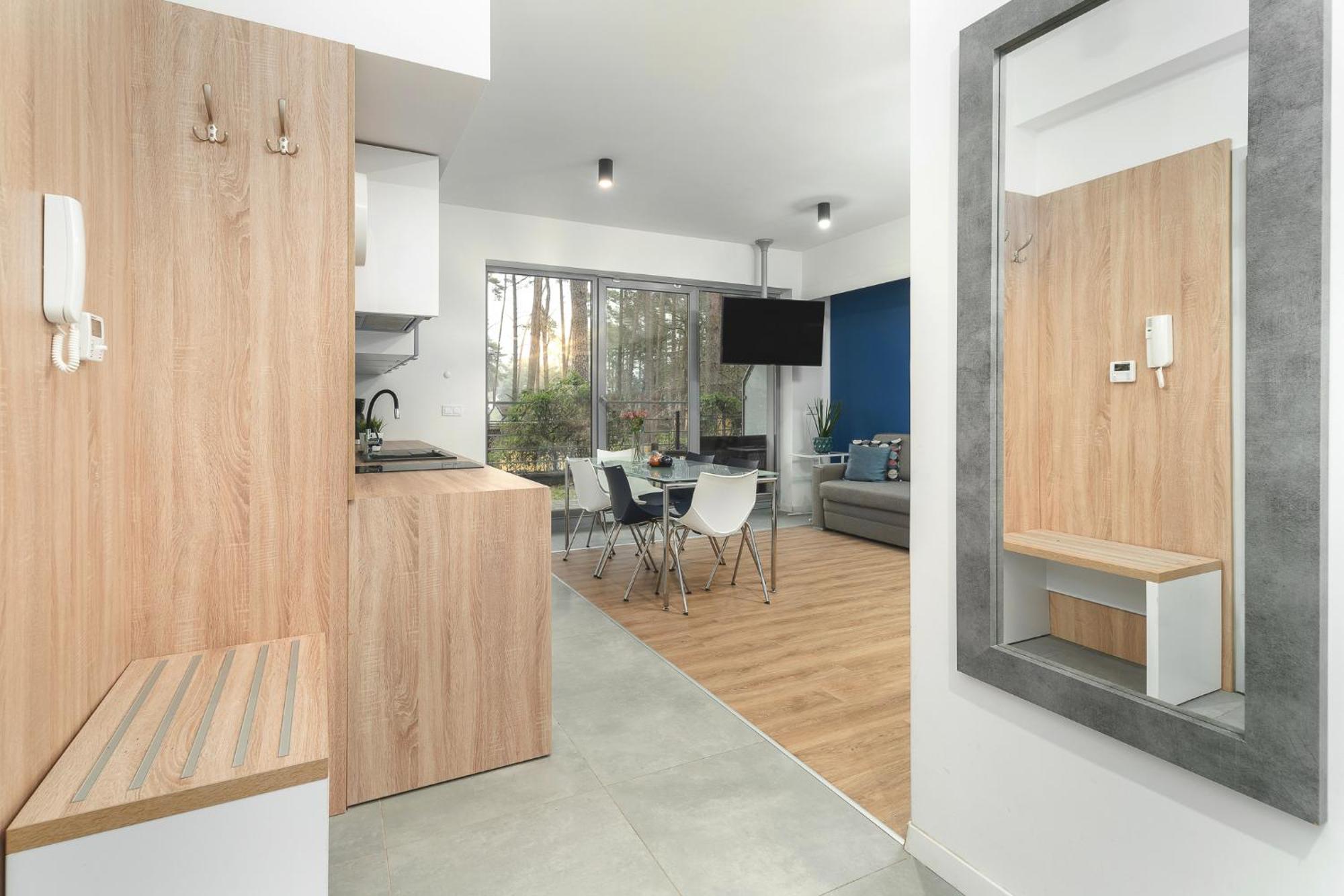 Apartment Niebieski C4 *